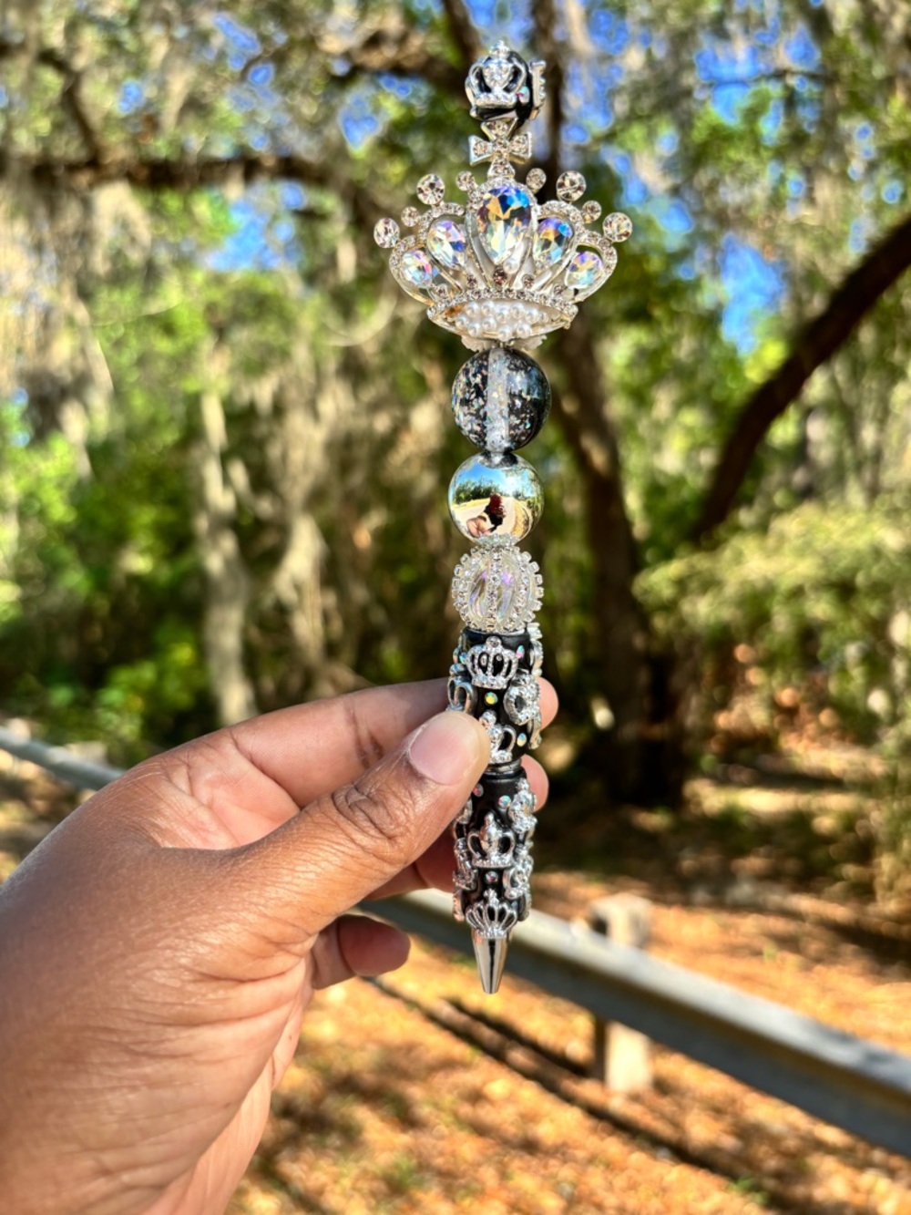 Handcrafted Silver Crown Beaded Rhinestone Pen - Iridescent & Black - Picture 2 of 3